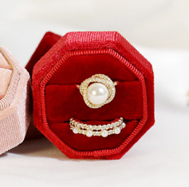 Opulent Octagons Velvet Box Collection