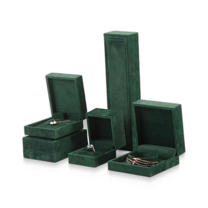 aspen-grace-box-collection-jpm0189 white background hero