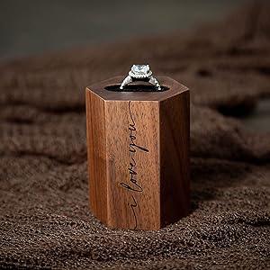 I Love You Hexagon Wood Ring Stand - Engraved Wooden Ring Holder - Jewelry Packaging Mall